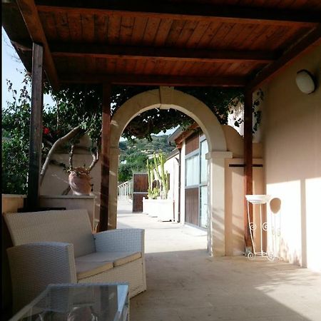 Villa Agriturismo La Fiumara à Noto Extérieur photo